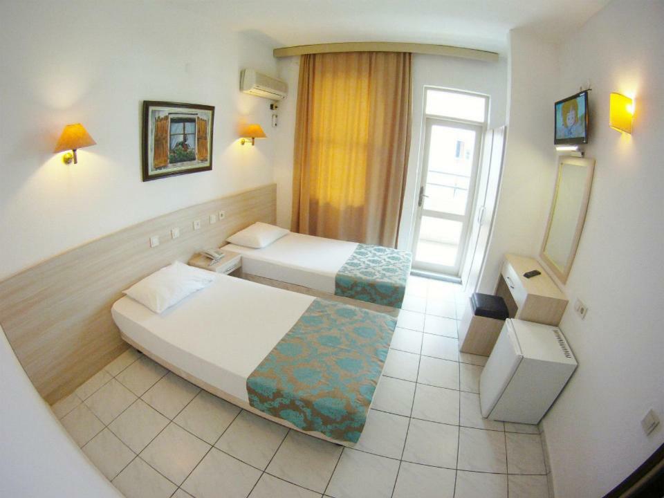 Kleopatra Carina Hotel Alanya Kültér fotó